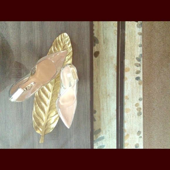 Heels - Picture 1 of 7